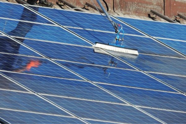 vinduespudser odense solcellevask teleskopstang vinduespudsning